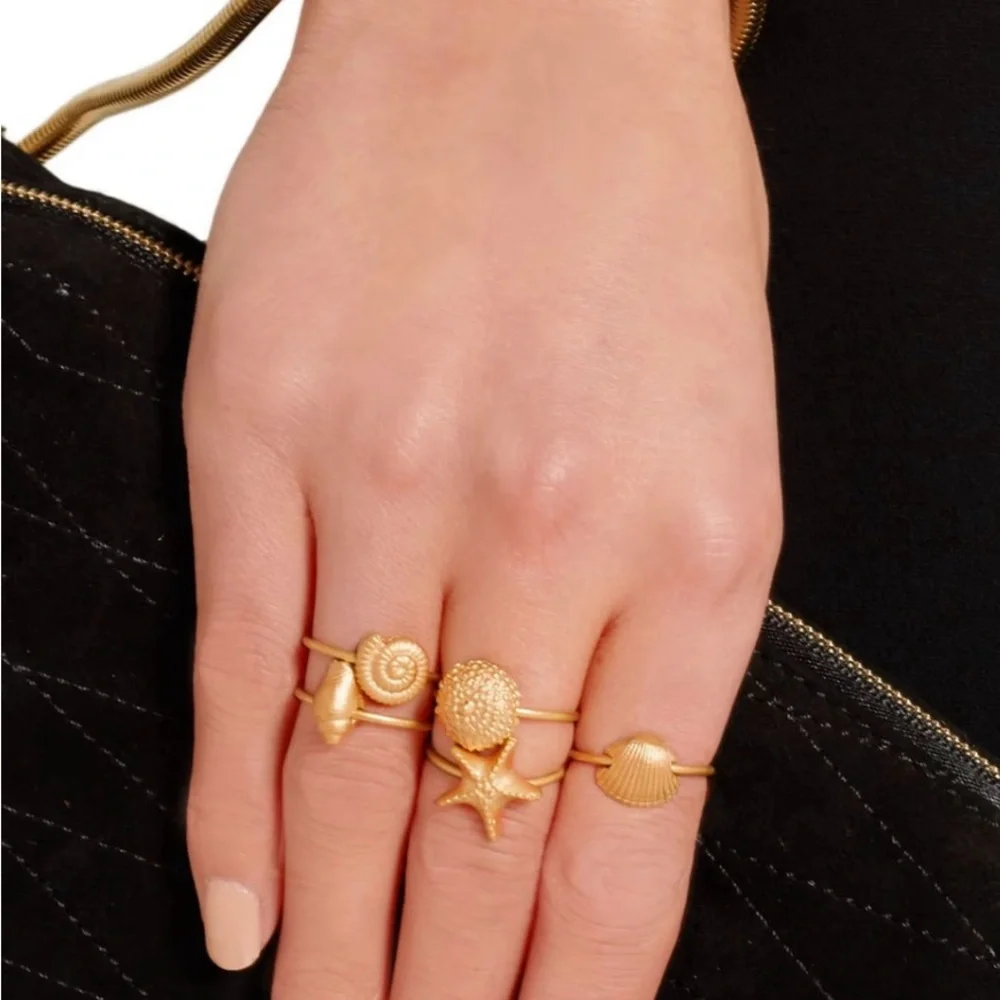 Valentino Garavani stackable gold